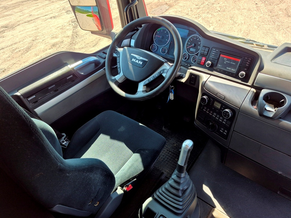 Trattore stradale MAN TGX18.440 4x4: foto 19
