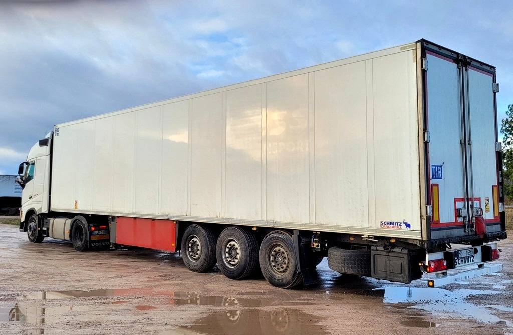 Volvo FH460 + refrigerated semi-trailer - Trattore stradale: foto 4 Volvo FH460 + refrigerated semi-trailer - Trattore stradale: foto 4