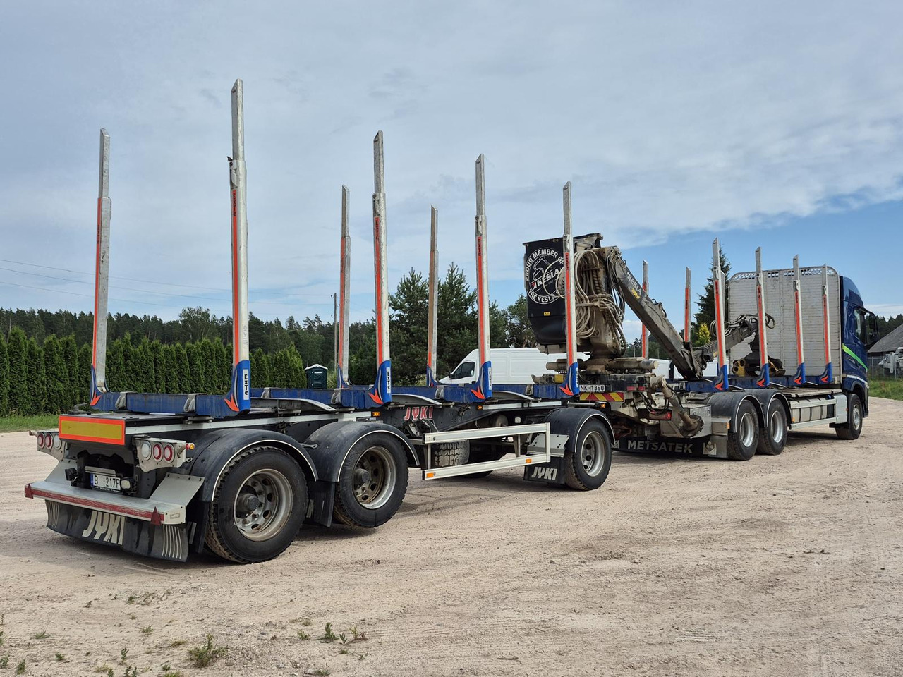 VOLVO FH500 JYKI V31 Kesla - Camion trasporto legname: foto 3 VOLVO FH500 JYKI V31 Kesla - Camion trasporto legname: foto 3