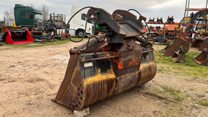 Verachtert CW30 1800mm - Benna per escavatore per Escavatore: foto 3 Verachtert CW30 1800mm - Benna per escavatore per Escavatore: foto 3