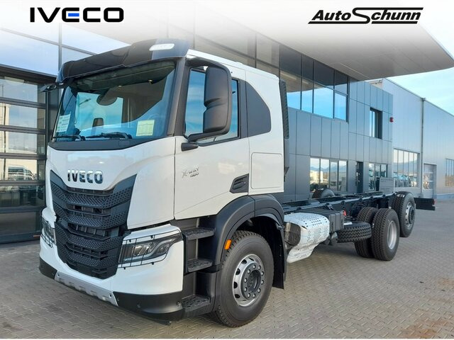 IVECO X-Way AT280X46Y/PS ON+ FULL LED-DAB-BT... - Autocarro telaio: foto 1 IVECO X-Way AT280X46Y/PS ON+ FULL LED-DAB-BT... - Autocarro telaio: foto 1