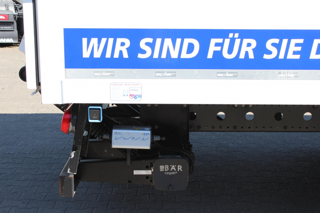 Mercedes-Benz Atego 1221 E6 Koffer Klima LDW Schalter LBW - Camion: foto 4 Mercedes-Benz Atego 1221 E6 Koffer Klima LDW Schalter LBW - Camion: foto 4