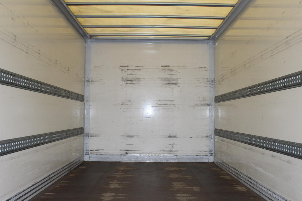 Mercedes-Benz Atego 818 E6 Koffer Klima LDW Schalter LBW - Camion: foto 2 Mercedes-Benz Atego 818 E6 Koffer Klima LDW Schalter LBW - Camion: foto 2