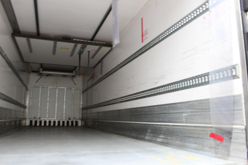 Daf LF  310 E6 CS 1050 MT Bi-Temp   LBW  Strom  FRC - Autocarro frigorifero: foto 2 Daf LF  310 E6 CS 1050 MT Bi-Temp   LBW  Strom  FRC - Autocarro frigorifero: foto 2