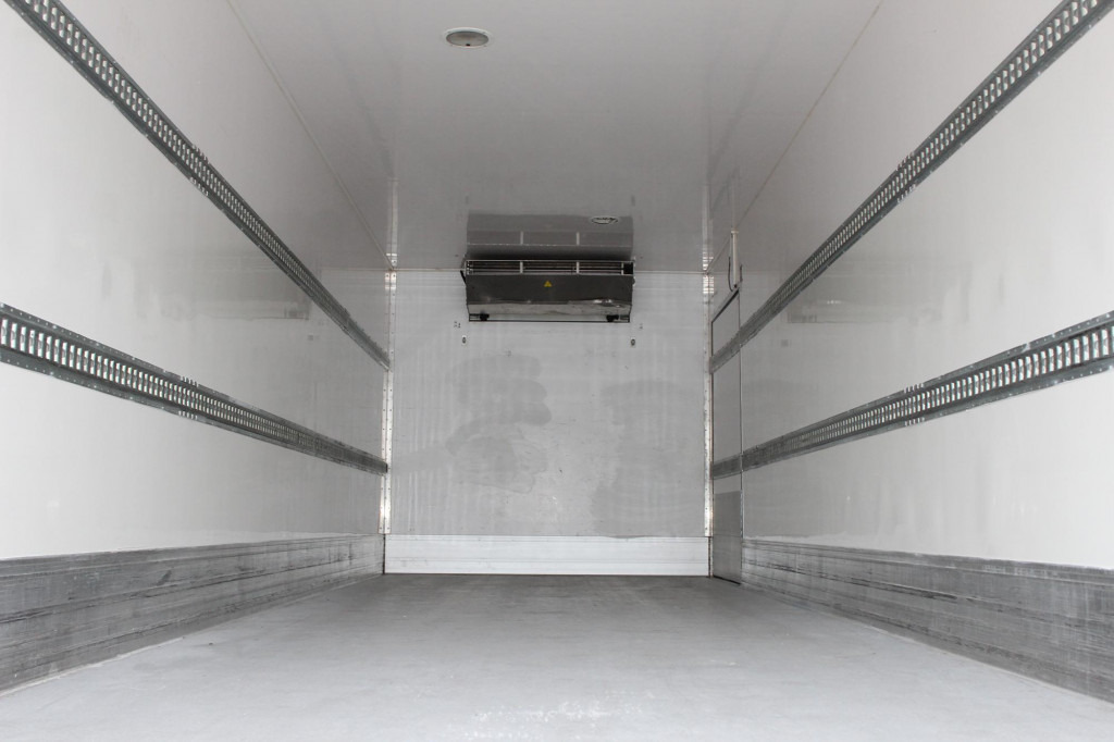 Iveco Eurocargo 190-280 E6 CS 1150 LBW FRC Klima - Autocarro frigorifero: foto 3 Iveco Eurocargo 190-280 E6 CS 1150 LBW FRC Klima - Autocarro frigorifero: foto 3