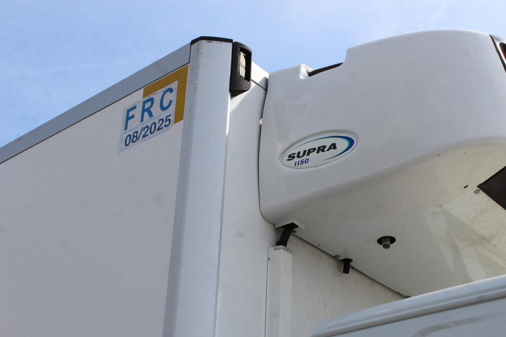 Iveco Eurocargo ML190-320L E6 CS 1150 LBW Schlafkabine - Autocarro frigorifero: foto 4 Iveco Eurocargo ML190-320L E6 CS 1150 LBW Schlafkabine - Autocarro frigorifero: foto 4
