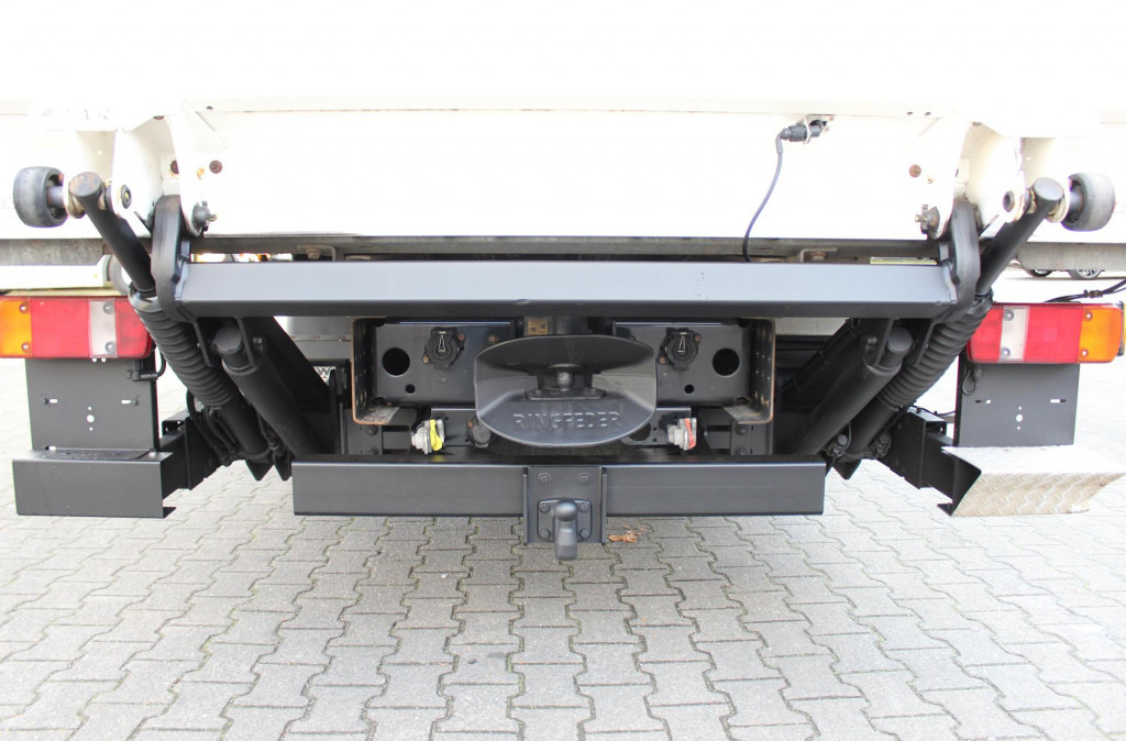 MAN TGL 8.180 E6 Koffer 7,3m LBW ANK Luft - Autocarro furgonato: foto 4 MAN TGL 8.180 E6 Koffer 7,3m LBW ANK Luft - Autocarro furgonato: foto 4