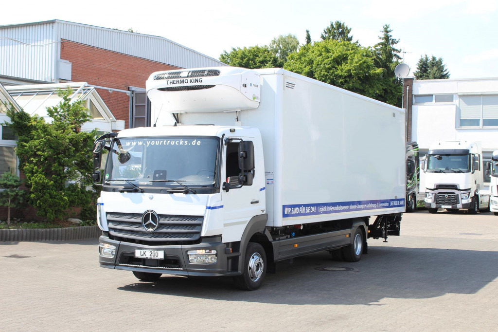 Mercedes-Benz Atego 1221 E6 TK T-800 R Strom Türen+LBW - Autocarro frigorifero: foto 1 Mercedes-Benz Atego 1221 E6 TK T-800 R Strom Türen+LBW - Autocarro frigorifero: foto 1