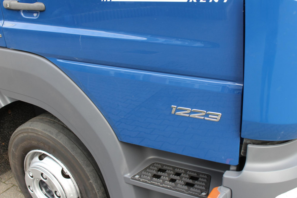 Mercedes-Benz Atego 1223 E6 TK T-800 R Strom LBW - Autocarro frigorifero: foto 5 Mercedes-Benz Atego 1223 E6 TK T-800 R Strom LBW - Autocarro frigorifero: foto 5