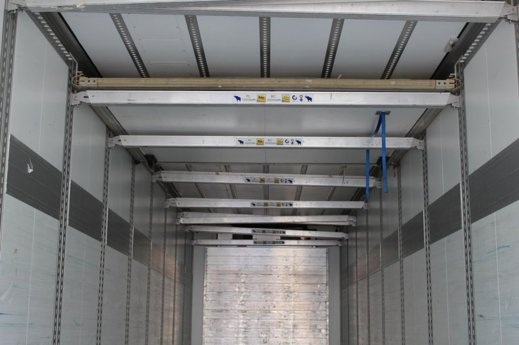 SCHMITZ Carrier Vector 1950Mt. Doppelstock Blumen LBW! - Semirimorchio frigorifero: foto 5 SCHMITZ Carrier Vector 1950Mt. Doppelstock Blumen LBW! - Semirimorchio frigorifero: foto 5