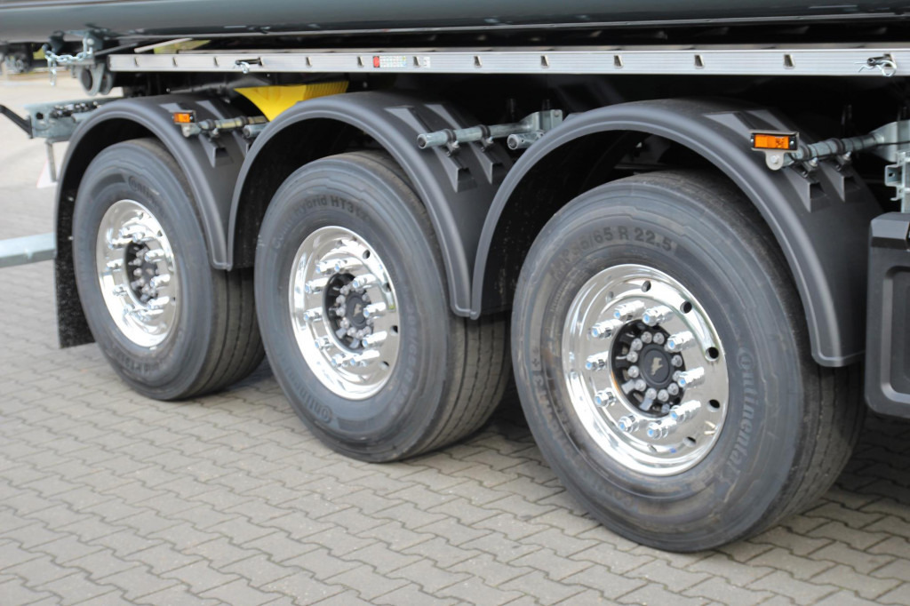 SCHMITZ Kipper Alukastenmulde 54m³ Kombitür Miete-Rent - Semirimorchio ribaltabile: foto 2 SCHMITZ Kipper Alukastenmulde 54m³ Kombitür Miete-Rent - Semirimorchio ribaltabile: foto 2