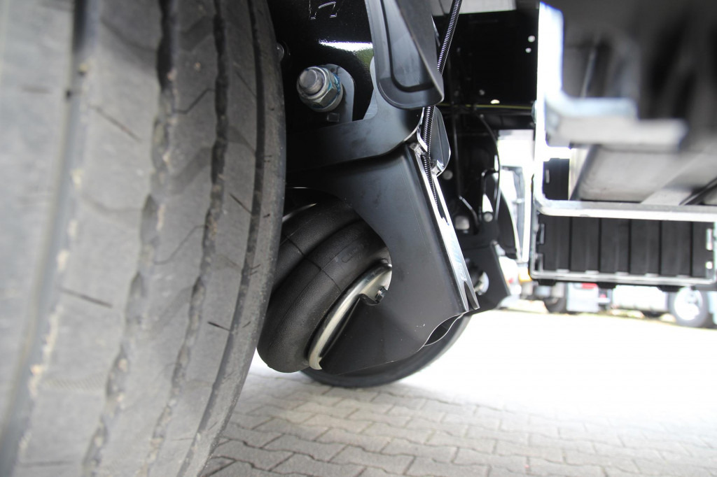 SCHMITZ Kipper Alukastenmulde 54m³ Kombitür Miete-Rent - Semirimorchio ribaltabile: foto 3 SCHMITZ Kipper Alukastenmulde 54m³ Kombitür Miete-Rent - Semirimorchio ribaltabile: foto 3