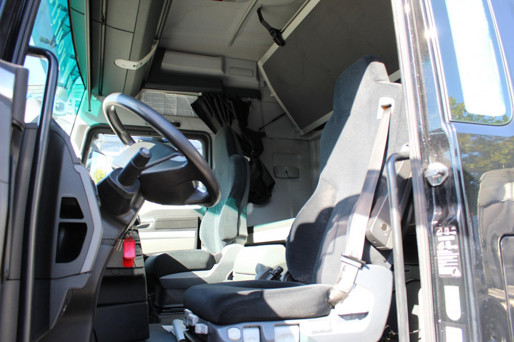 MAN TGX 18.440 XXL Retarder Standheizung 2 Alutank - Trattore stradale: foto 5 MAN TGX 18.440 XXL Retarder Standheizung 2 Alutank - Trattore stradale: foto 5