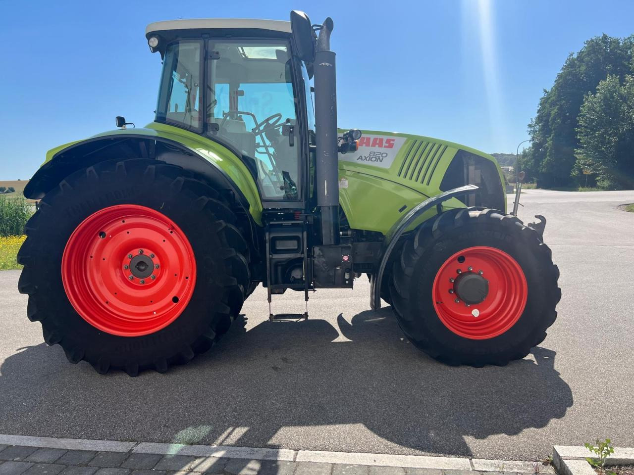 CLAAS Axion 820 CMATIC, FZW, FKH, TOP - Trattore: foto 4 CLAAS Axion 820 CMATIC, FZW, FKH, TOP - Trattore: foto 4