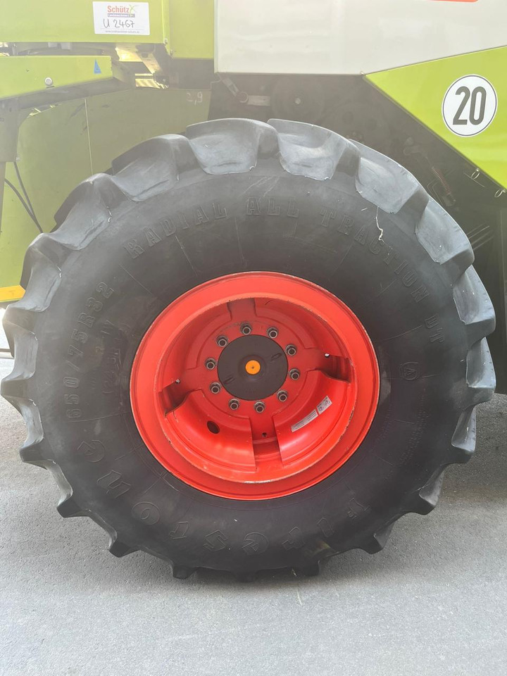CLAAS Lexion verstärkte Felgen mit 650/75 R32 - Mietitrebbia: foto 5 CLAAS Lexion verstärkte Felgen mit 650/75 R32 - Mietitrebbia: foto 5