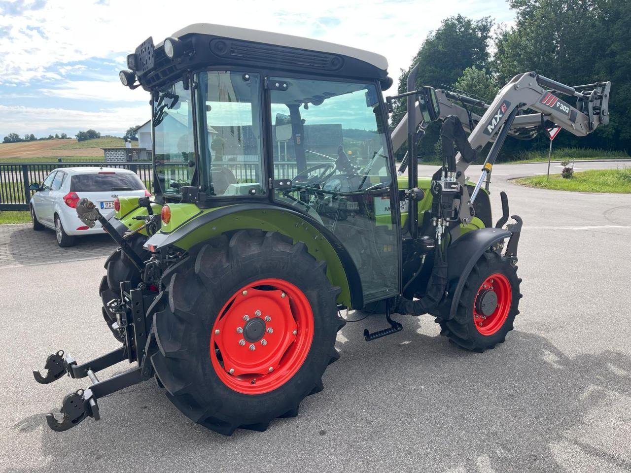 CLAAS Nexos 210 mit Frontlader und FZW, 236Bh, NEUWERTIG! - Trattore: foto 5 CLAAS Nexos 210 mit Frontlader und FZW, 236Bh, NEUWERTIG! - Trattore: foto 5
