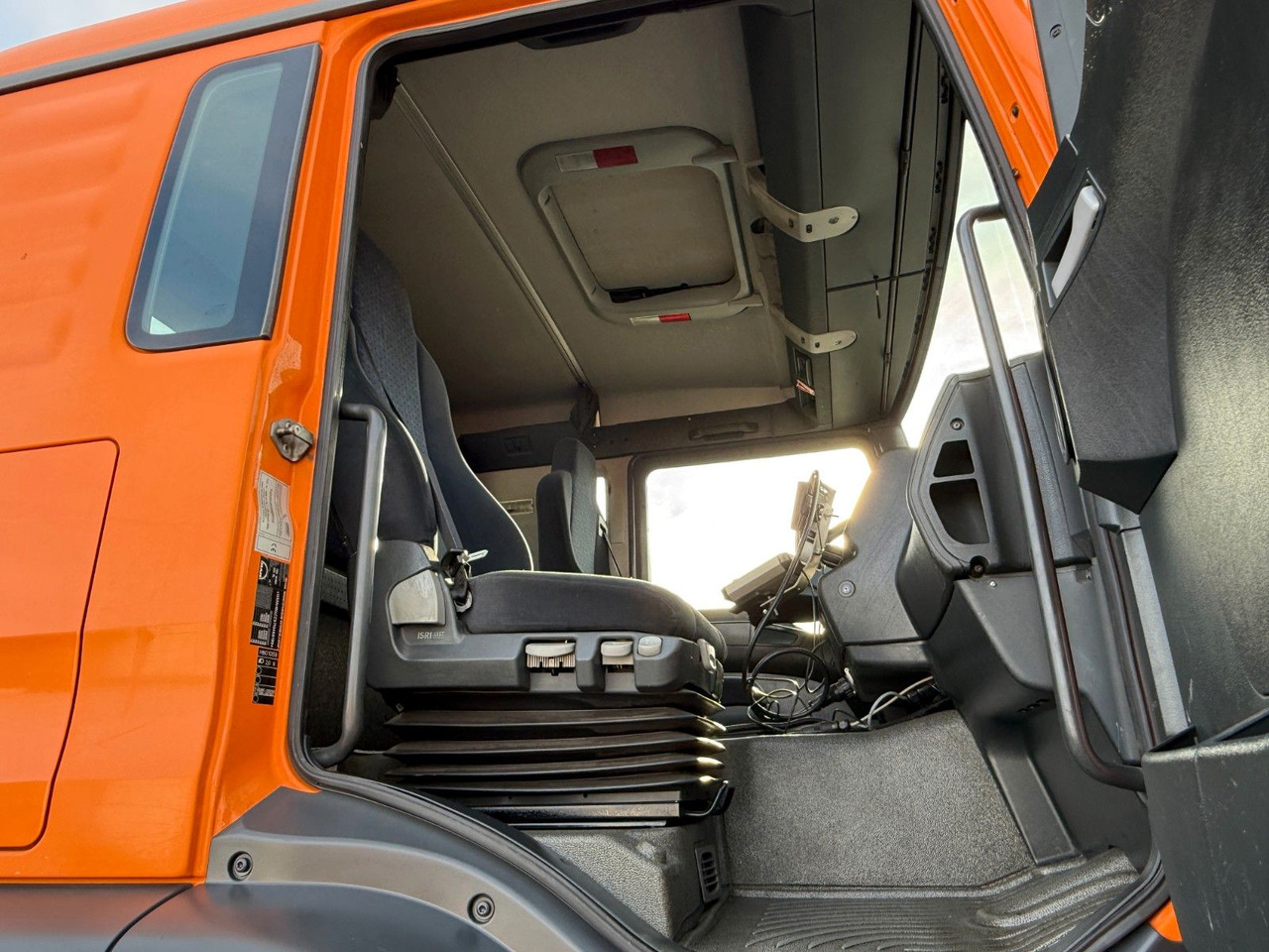 Autocarro scarrabile MAN TGA 18.360 4x4 Winterdienst Meiller Abroller: foto 16