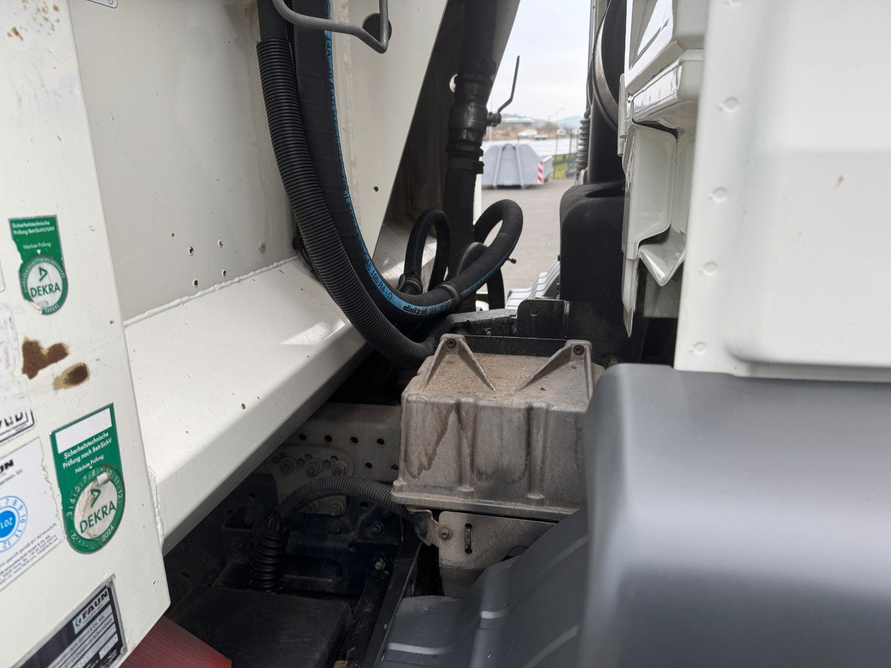 Camion immondizia nuovo MAN TGS 26.320 6x2 Faun Presswagen 524 MAN TGS 26.320 6x2 Faun Presswagen 524: foto 6 Camion immondizia nuovo MAN TGS 26.320 6x2 Faun Presswagen 524 MAN TGS 26.320 6x2 Faun Presswagen 524: foto 6