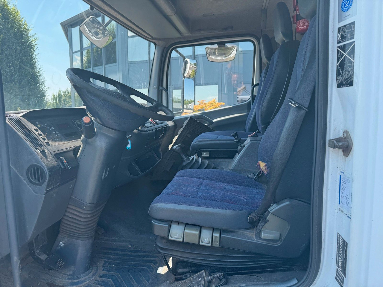 Mercedes-Benz 818 Koffer / LBW / AHK + DL - Furgone box: foto 4 Mercedes-Benz 818 Koffer / LBW / AHK + DL - Furgone box: foto 4