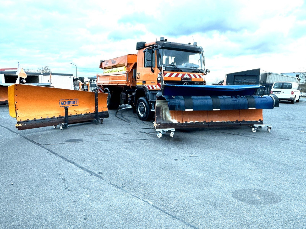 Mercedes-Benz Actros 2036 4x4 DautelWechselsystem Winterdienst Mercedes-Benz Actros 2036 4x4 DautelWechselsystem Winterdienst - Autocarro ribaltabile: foto 1 Mercedes-Benz Actros 2036 4x4 DautelWechselsystem Winterdienst Mercedes-Benz Actros 2036 4x4 DautelWechselsystem Winterdienst - Autocarro ribaltabile: foto 1
