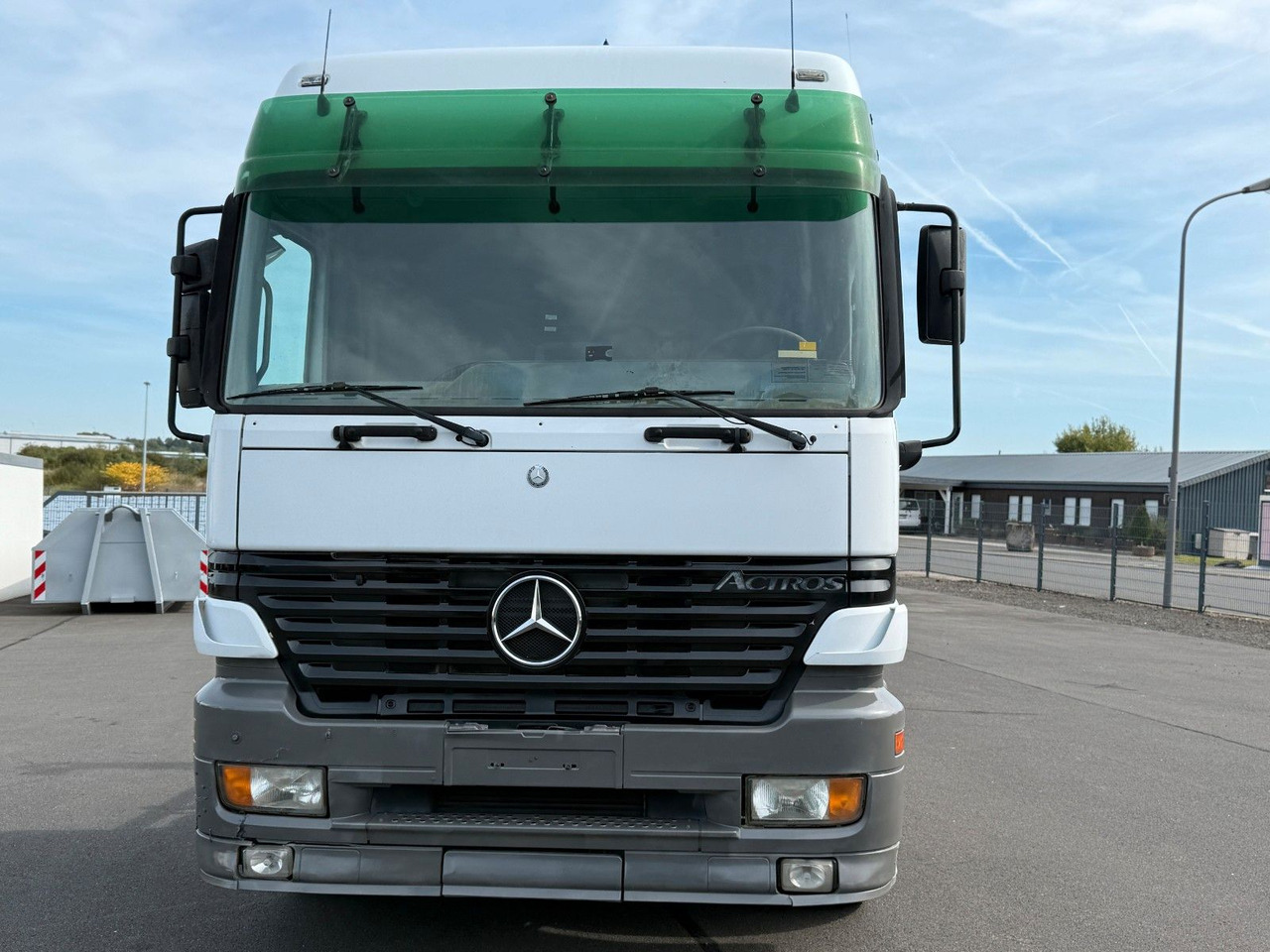 Mercedes-Benz Actros 2543 6x2 Klima + Kupplung - Autocarro scarrabile: foto 3 Mercedes-Benz Actros 2543 6x2 Klima + Kupplung - Autocarro scarrabile: foto 3