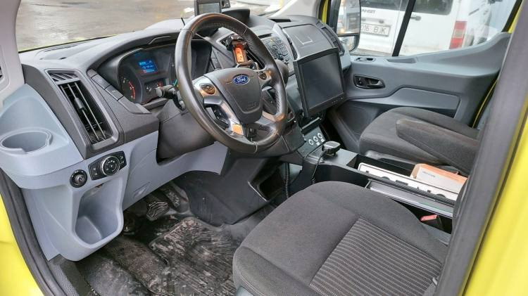 FORD TRANSIT 2,0TDI AMBULANCE KLIMA 12.2018 EURO 6, 3 UNITS - Ambulanza: foto 2 FORD TRANSIT 2,0TDI AMBULANCE KLIMA 12.2018 EURO 6, 3 UNITS - Ambulanza: foto 2