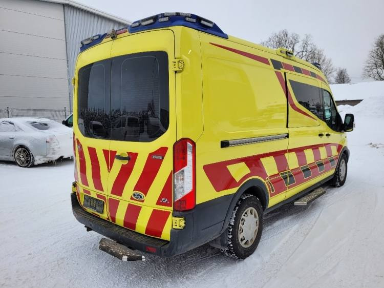 FORD TRANSIT 2,0TDI AMBULANCE KLIMA 4.2018 EURO 6, 3 UNITS - Ambulanza: foto 3 FORD TRANSIT 2,0TDI AMBULANCE KLIMA 4.2018 EURO 6, 3 UNITS - Ambulanza: foto 3