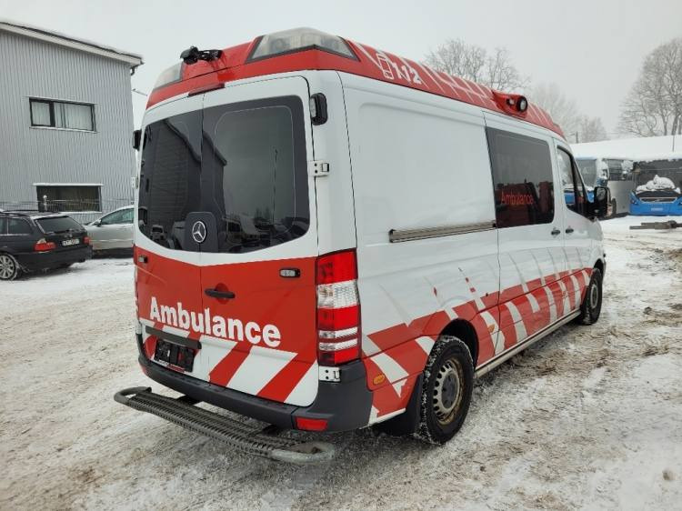 MERCEDES – BENZ SPRINTER 3.0D AMBULANCE (PROFILE) KLIMA 7.2015 EURO 6 - Ambulanza: foto 4 MERCEDES – BENZ SPRINTER 3.0D AMBULANCE (PROFILE) KLIMA 7.2015 EURO 6 - Ambulanza: foto 4