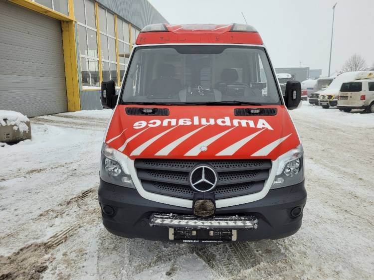 MERCEDES – BENZ SPRINTER 3.0D AMBULANCE (PROFILE) KLIMA 7.2015 EURO 6 - Ambulanza: foto 3 MERCEDES – BENZ SPRINTER 3.0D AMBULANCE (PROFILE) KLIMA 7.2015 EURO 6 - Ambulanza: foto 3
