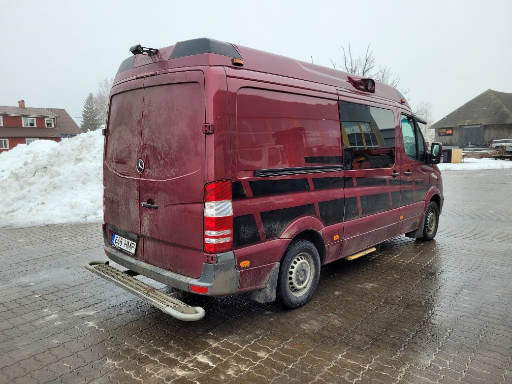 MERCEDES – BENZ SPRINTER 316 CDI ex ambulance 11.2014 EURO 5 - Furgone chiuso: foto 4 MERCEDES – BENZ SPRINTER 316 CDI ex ambulance 11.2014 EURO 5 - Furgone chiuso: foto 4