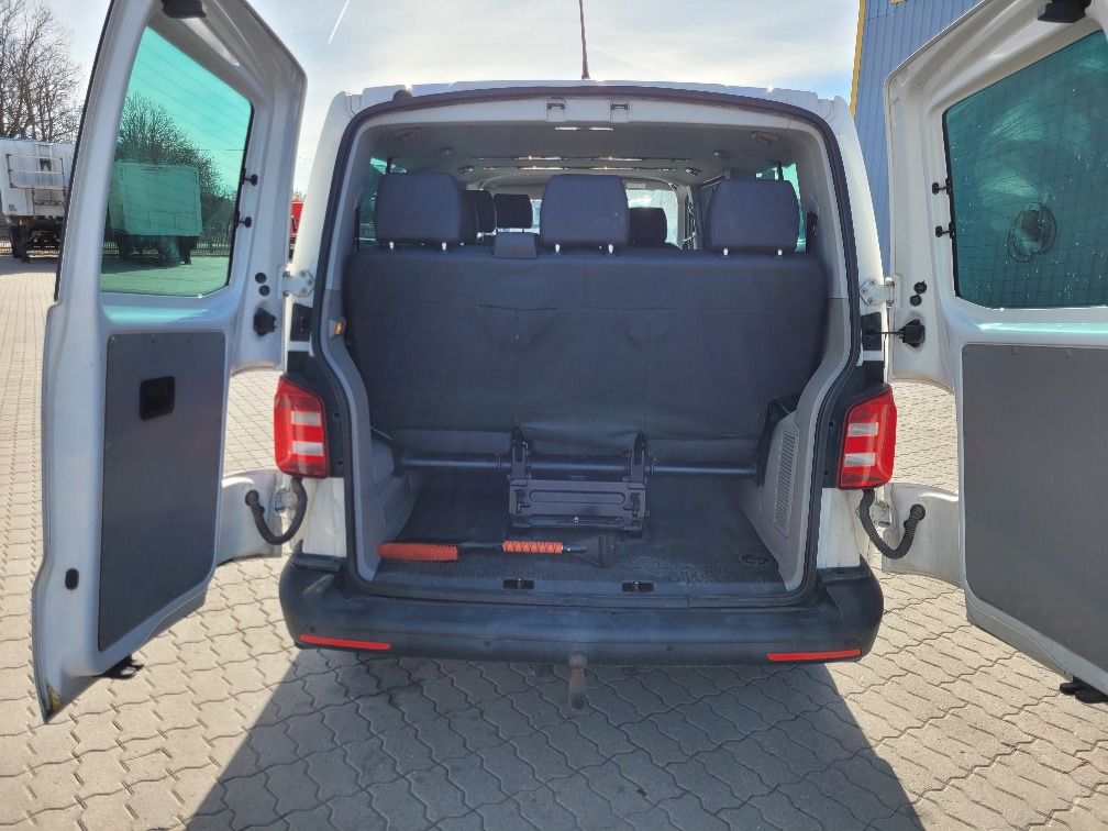 VOLKSWAGEN CARAVELLE T6, KLIIMA; 1.2017; EURO 6; 9 seats - Pulmino: foto 5 VOLKSWAGEN CARAVELLE T6, KLIIMA; 1.2017; EURO 6; 9 seats - Pulmino: foto 5