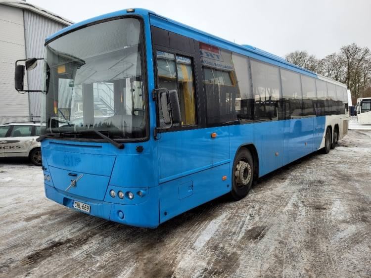 VOLVO B12BLE 8700 KLIMA, 8.2010, EURO 5, RAMP, 58 seats, 14,7m - Autobus extraurbano: foto 2 VOLVO B12BLE 8700 KLIMA, 8.2010, EURO 5, RAMP, 58 seats, 14,7m - Autobus extraurbano: foto 2