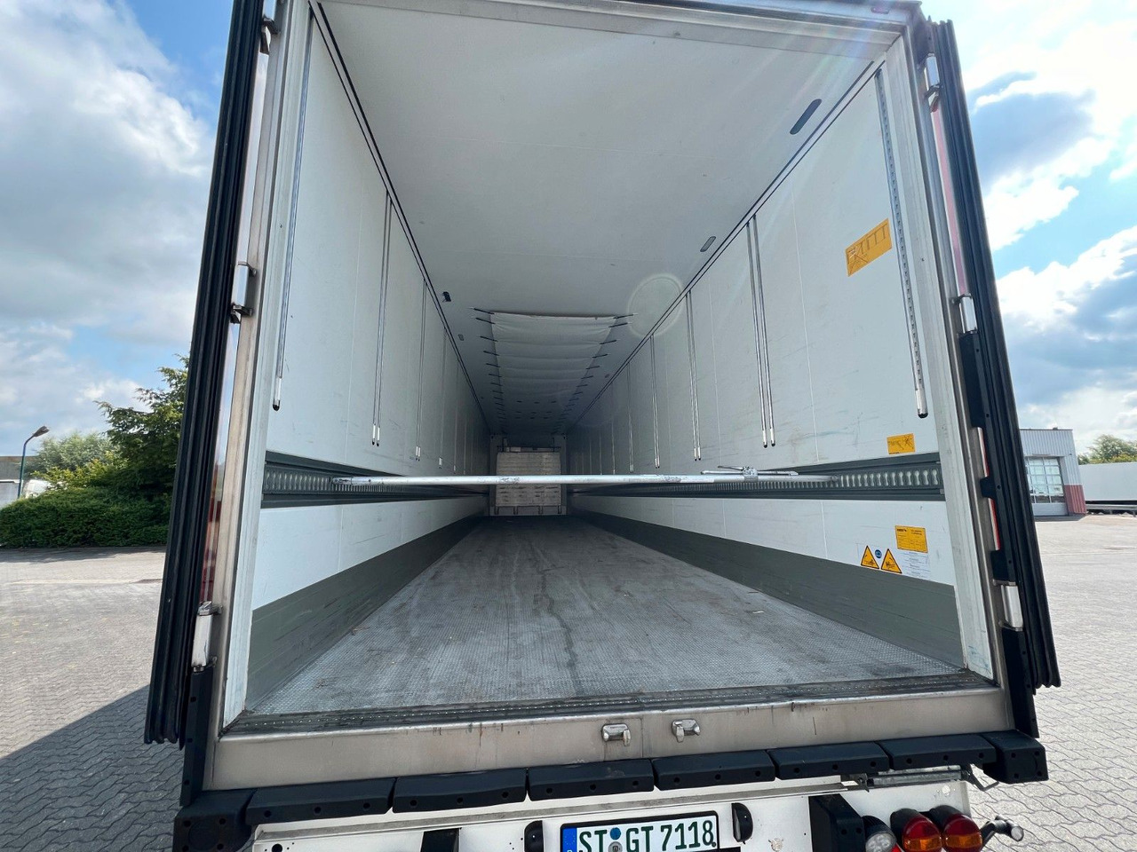 Schmitz Cargobull SKO 24/L - 13.4 FP COOL V7, ThermoKing SLXi 300- - Semirimorchio frigorifero: foto 5 Schmitz Cargobull SKO 24/L - 13.4 FP COOL V7, ThermoKing SLXi 300- - Semirimorchio frigorifero: foto 5