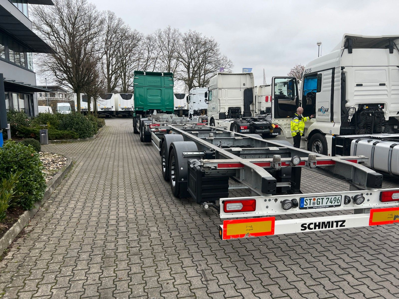 Schmitz Cargobull ZWF 18/L-20' MIDI - Rimorchio portacontainer/ Caisse interchangeable: foto 3 Schmitz Cargobull ZWF 18/L-20' MIDI - Rimorchio portacontainer/ Caisse interchangeable: foto 3