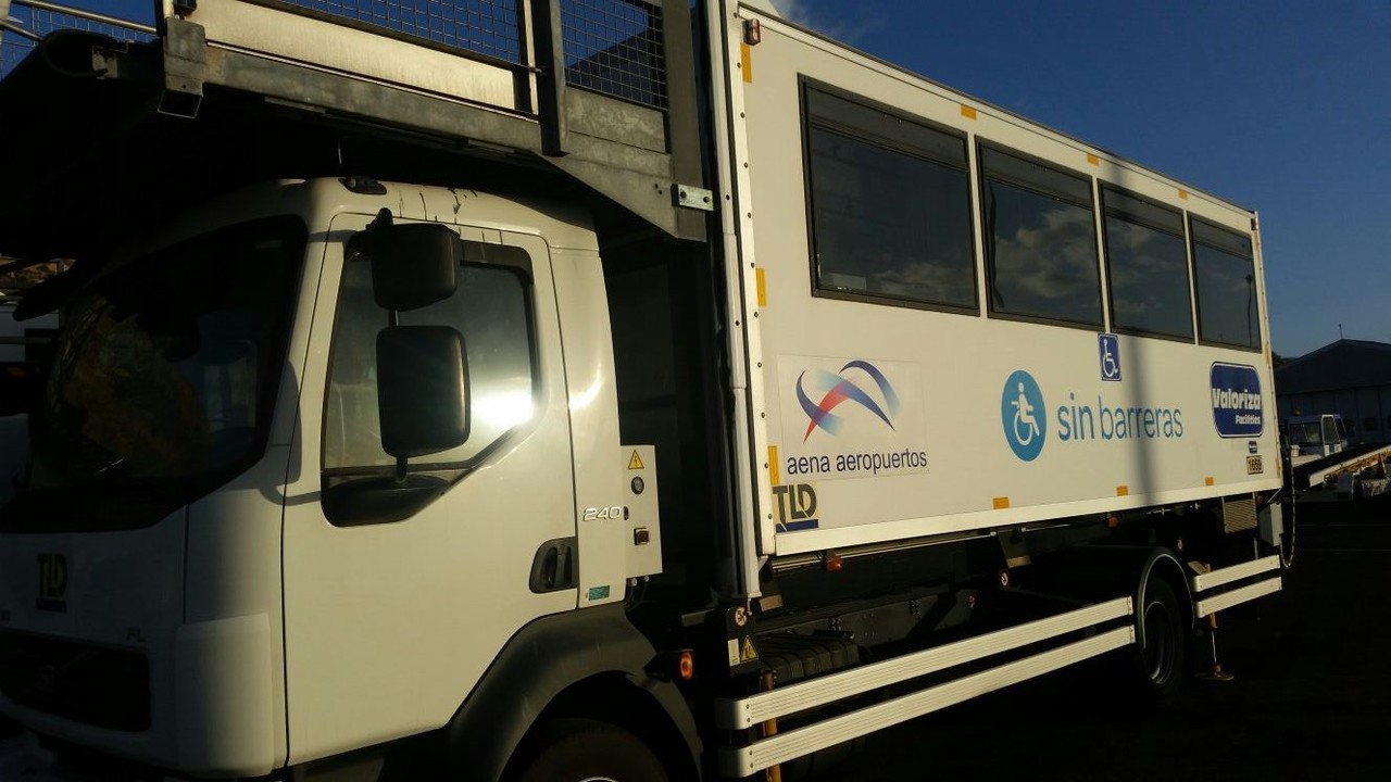 Ambulift TLD CHTP-GM-5.9 - Mezzo ambulift: foto 2 Ambulift TLD CHTP-GM-5.9 - Mezzo ambulift: foto 2