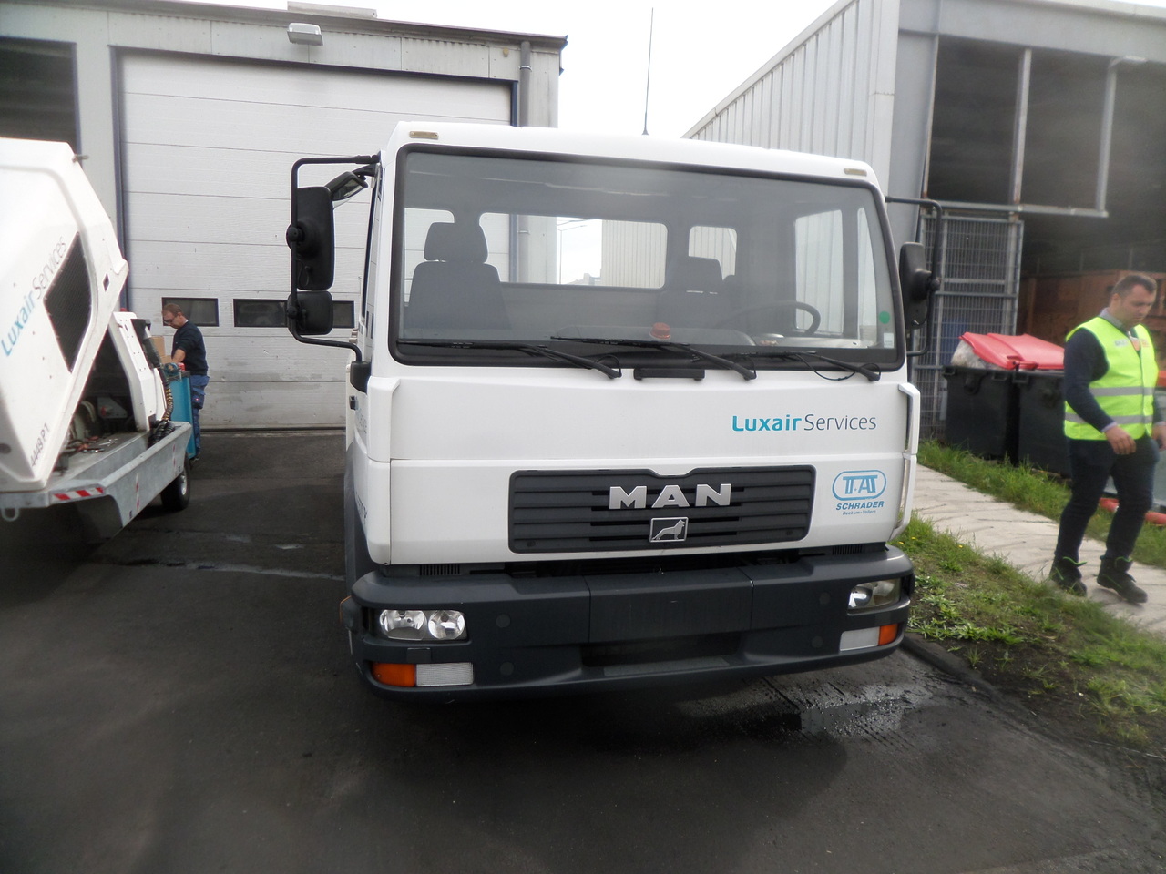 Schrader Water truck WSU 3000 MAN - Attrezzature aeroportuali: foto 3 Schrader Water truck WSU 3000 MAN - Attrezzature aeroportuali: foto 3