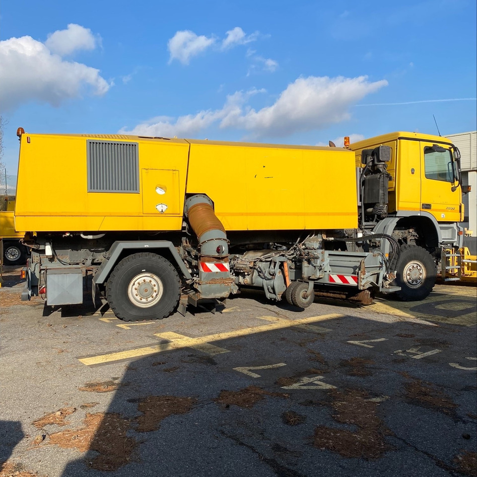 SnowBlower SCHORLING - Attrezzature aeroportuali: foto 2 SnowBlower SCHORLING - Attrezzature aeroportuali: foto 2