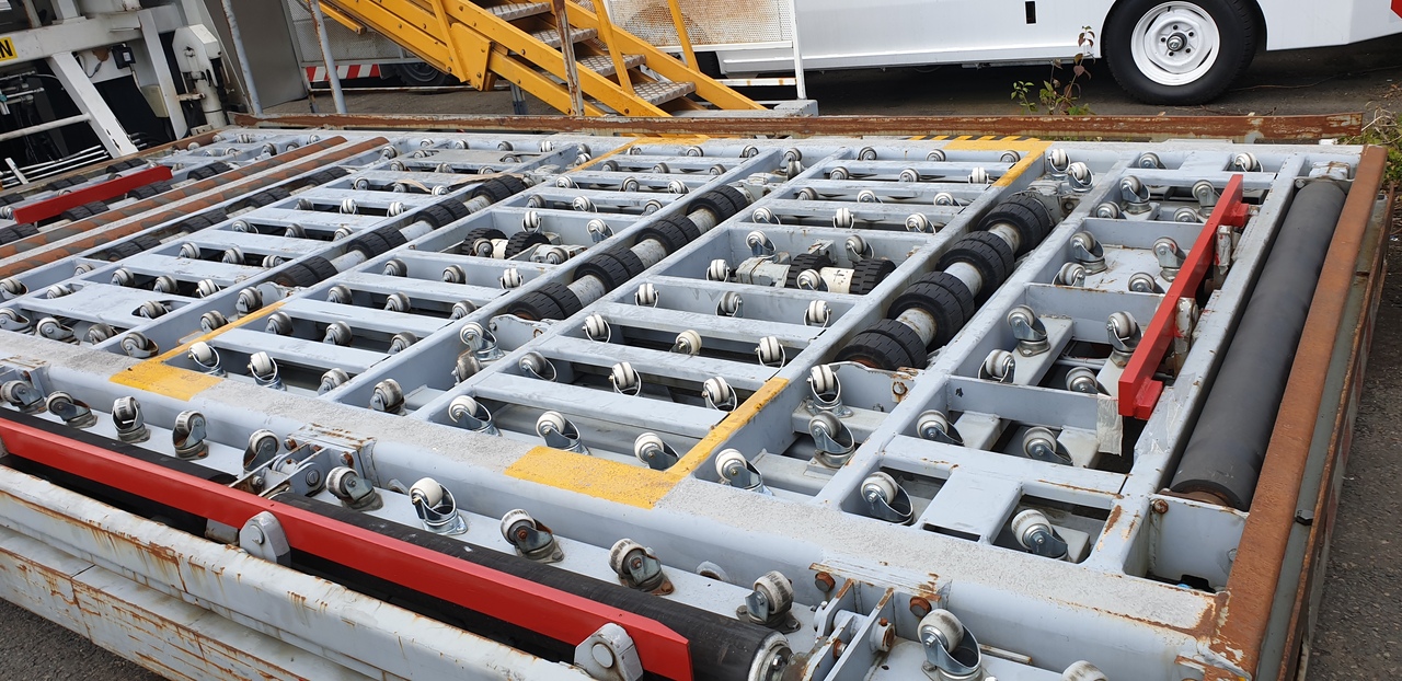Lower Deck Loader 7 tons Air Marrel LAM7000 - Cargo loader: foto 2 Lower Deck Loader 7 tons Air Marrel LAM7000 - Cargo loader: foto 2