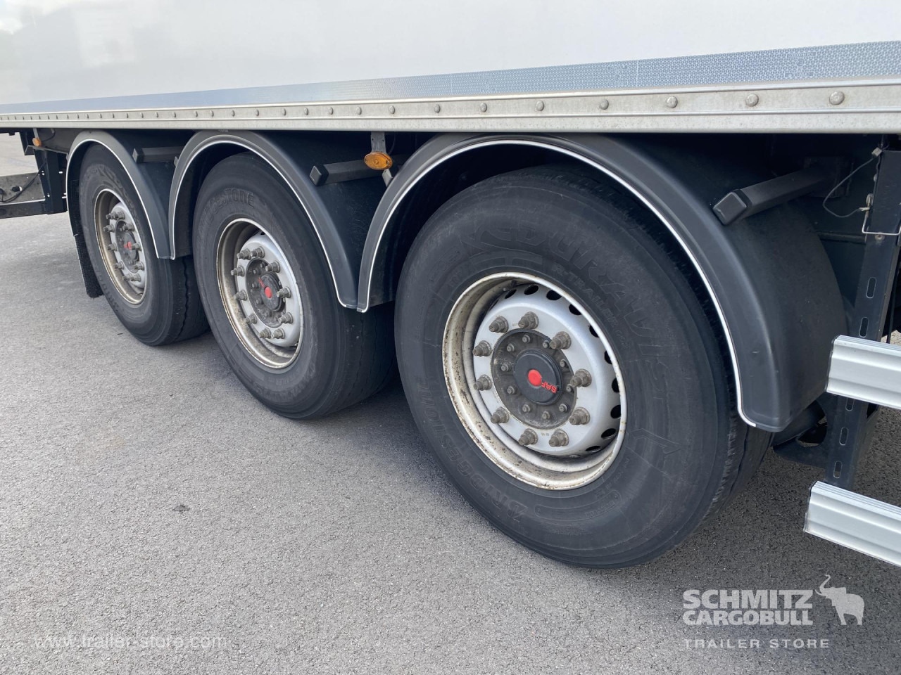 FRUEHAUF Dryfreight Standard - Semirimorchio furgonato: foto 3 FRUEHAUF Dryfreight Standard - Semirimorchio furgonato: foto 3