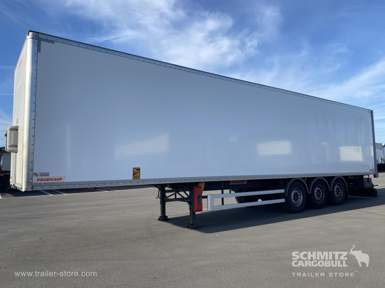 FRUEHAUF Dryfreight Standard Roller shutter door - Semirimorchio furgonato: foto 1 FRUEHAUF Dryfreight Standard Roller shutter door - Semirimorchio furgonato: foto 1