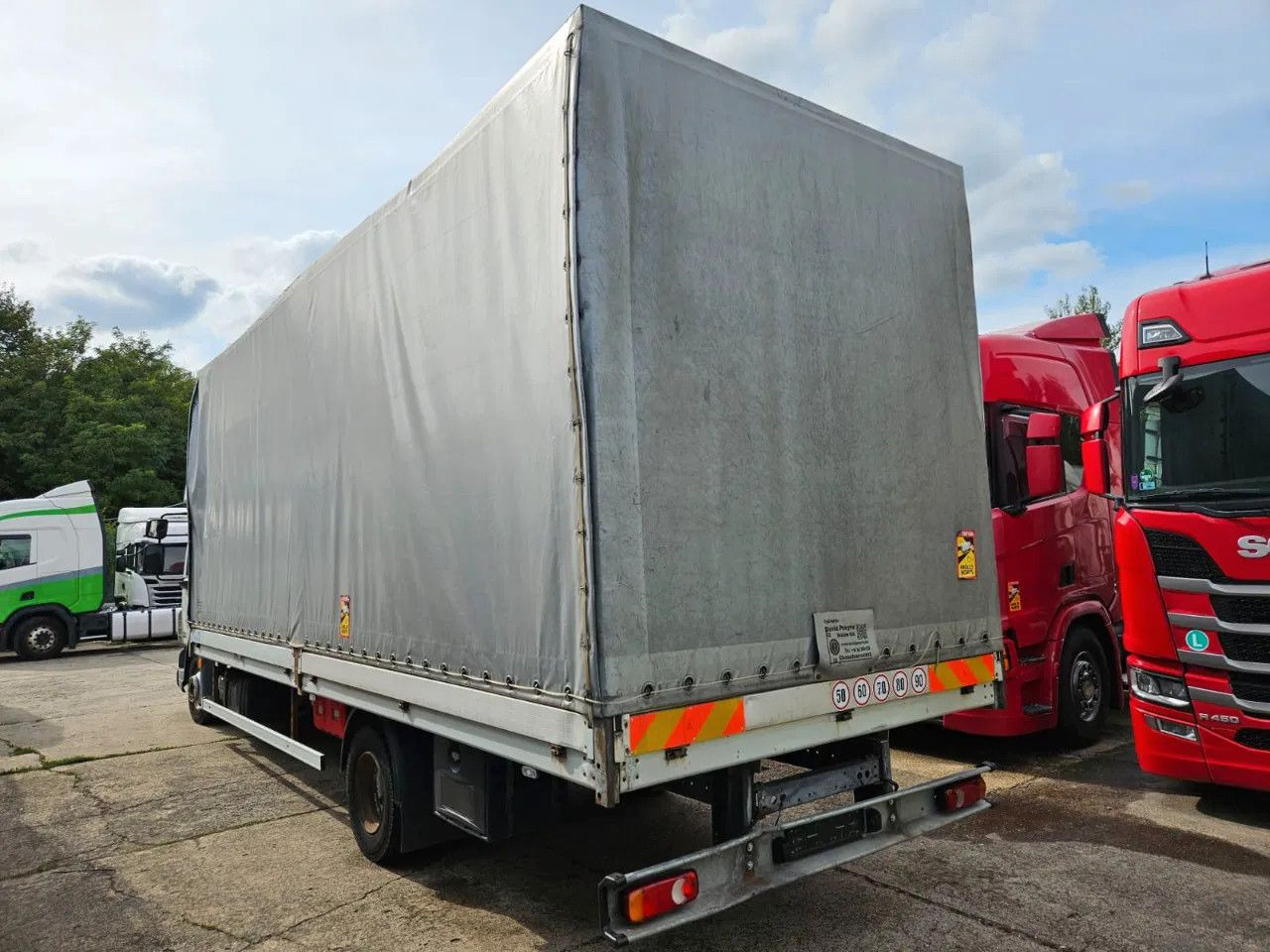 DAF LF 45.180 EEV - More units in stock! - Furgone centinato: foto 4 DAF LF 45.180 EEV - More units in stock! - Furgone centinato: foto 4