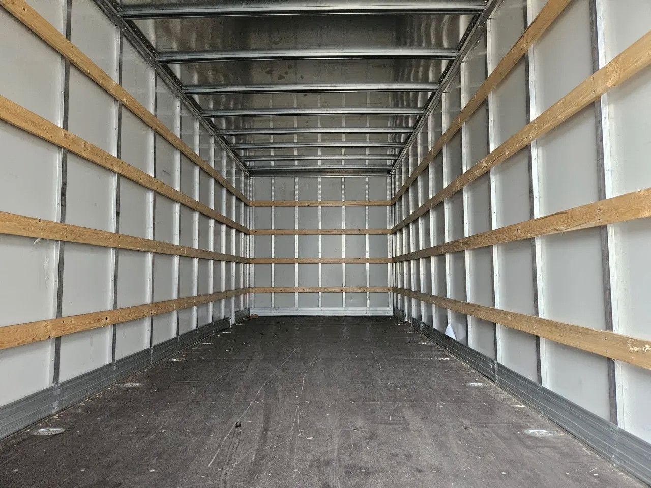 Autocarro furgonato Iveco EuroCargo 120 - 210 BOX 12t Only 7554 km: foto 7