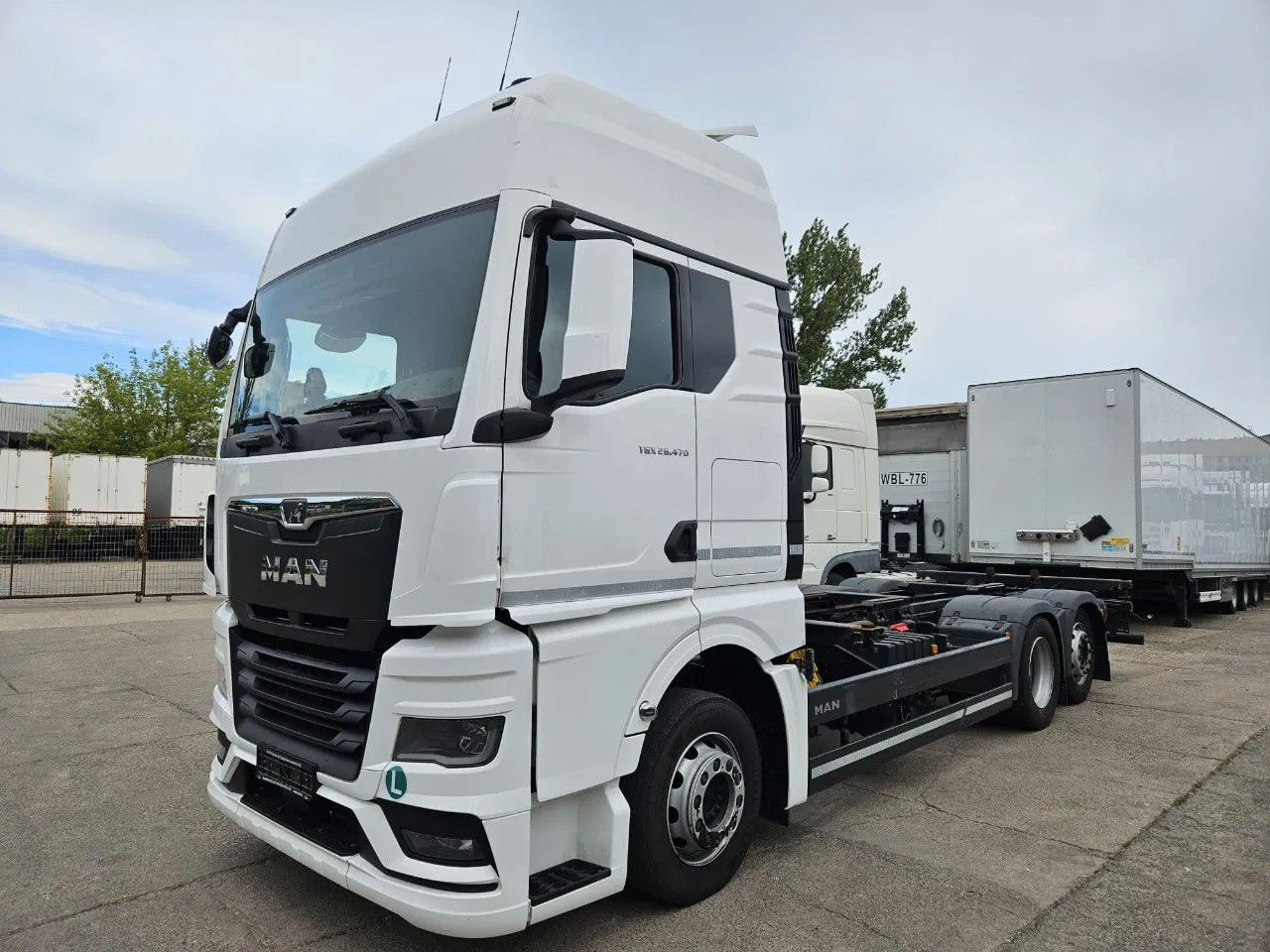 MAN TGX 26.470 XXL BDF 6x2 2 units, NAVI, Lift Axle - Autocarro portacontainer/ Caisse interchangeable: foto 1 MAN TGX 26.470 XXL BDF 6x2 2 units, NAVI, Lift Axle - Autocarro portacontainer/ Caisse interchangeable: foto 1
