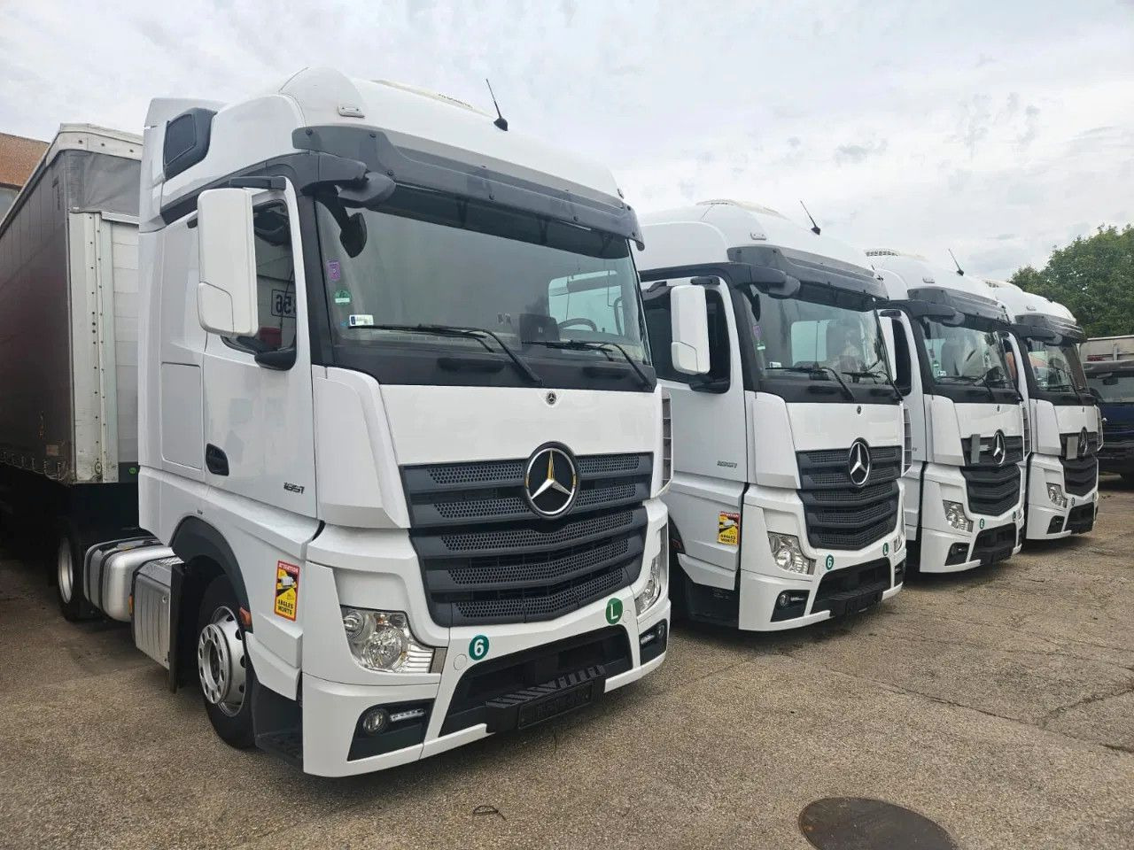 Mercedes-Benz Actros 1851 Mega, BigSpace, Standklima, 2 units - Trattore stradale: foto 5 Mercedes-Benz Actros 1851 Mega, BigSpace, Standklima, 2 units - Trattore stradale: foto 5
