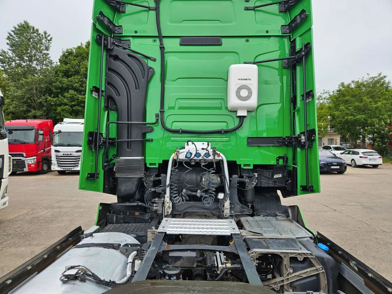Renault T520 HSC, Navi, Standklima, Horns, Full Spoiler, - Trattore stradale: foto 5 Renault T520 HSC, Navi, Standklima, Horns, Full Spoiler, - Trattore stradale: foto 5