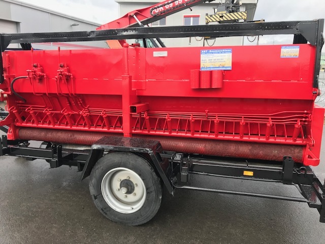 Breining Splittstreuer AWS 2500 - Attrezzatura per Macchina da cantiere: foto 1 Breining Splittstreuer AWS 2500 - Attrezzatura per Macchina da cantiere: foto 1