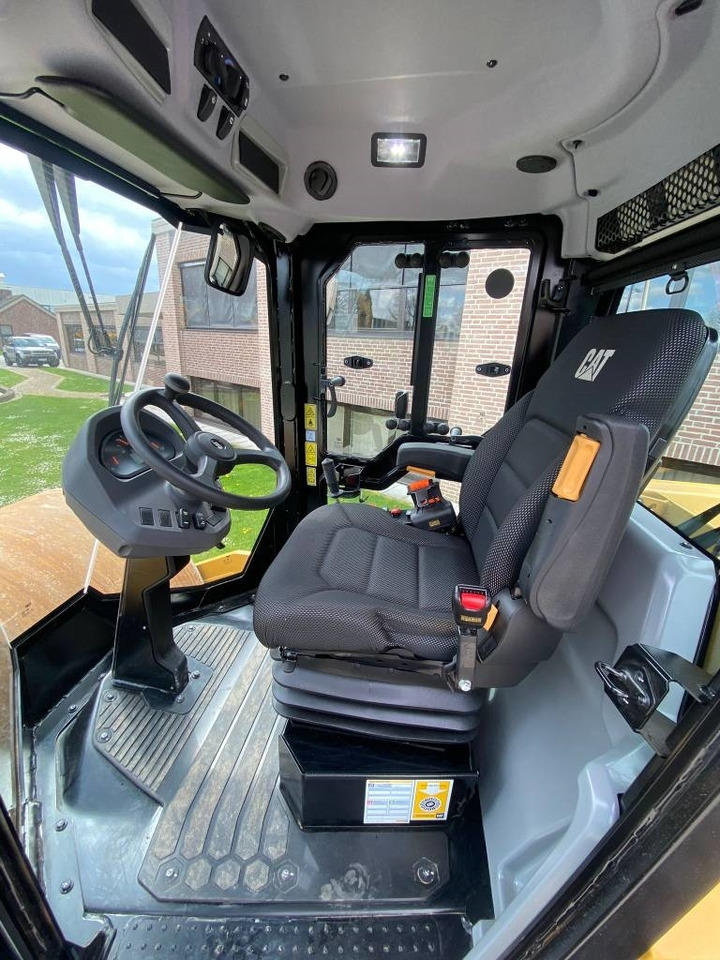 Rullo compattatore/ Rullo compressore CAT CS 10 GC: foto 7 Rullo compattatore/ Rullo compressore CAT CS 10 GC: foto 7