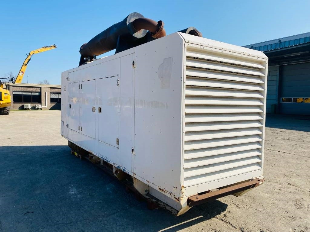 FG Wilson DDC440E - Gruppo elettrogeno: foto 2 FG Wilson DDC440E - Gruppo elettrogeno: foto 2