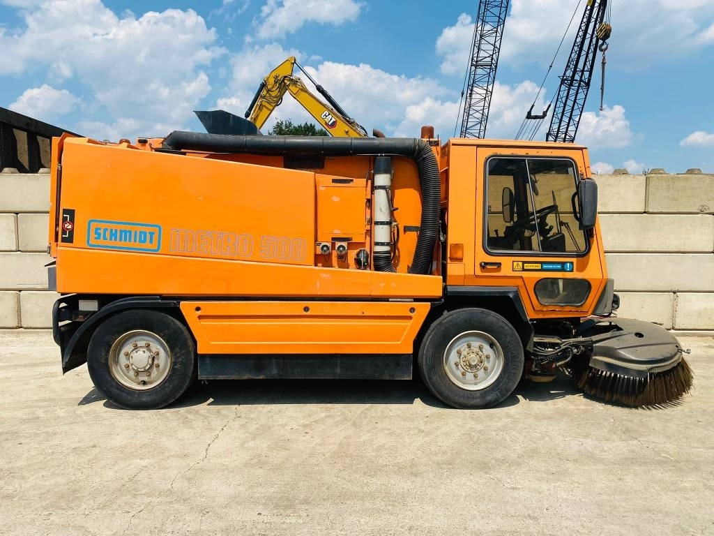 Schmidt metro 500 tx - Spazzatrice stradale: foto 2 Schmidt metro 500 tx - Spazzatrice stradale: foto 2
