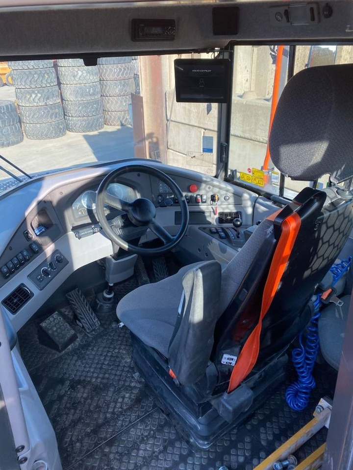 Dumper articolato Volvo A 60 H: foto 13